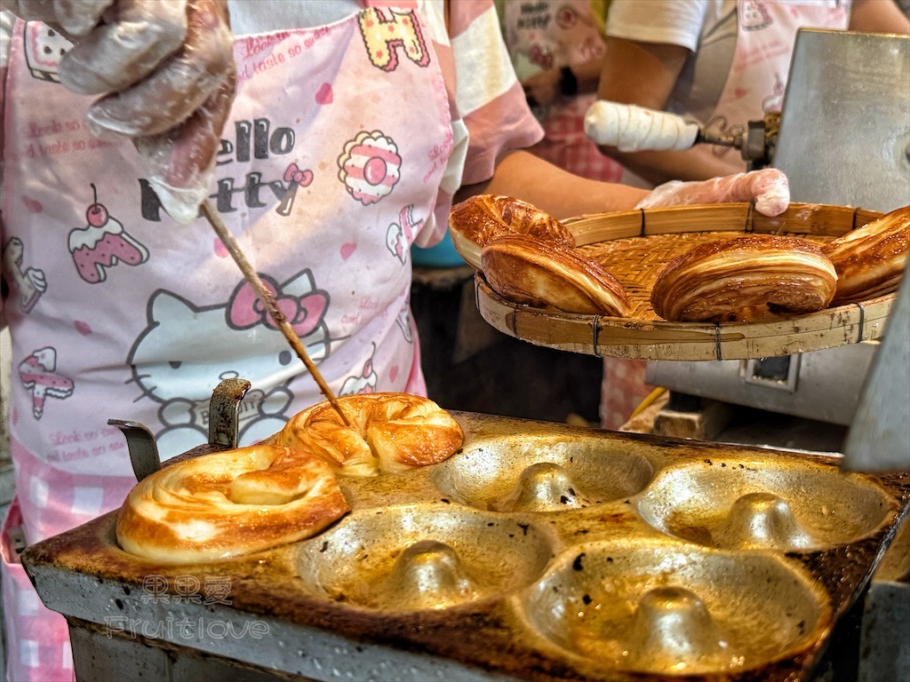 嘉義奮起湖百年檜木甜甜圈:奮起湖老街必吃的甜點點心,外酥內軟、奶香迷人 @果果愛Fruitlove 嘉義奮起湖百年檜木甜甜圈:奮起湖老街必吃的甜點點心,外酥內軟、奶香迷人 @果果愛Fruitlove