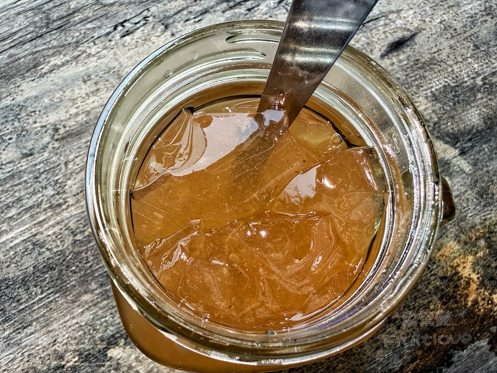 嘉義奮起湖｜愛玉伯ㄟ厝：隱身老街巷弄的愛玉店，邊吃愛玉邊欣賞山城雲霧美景 @果果愛Fruitlove