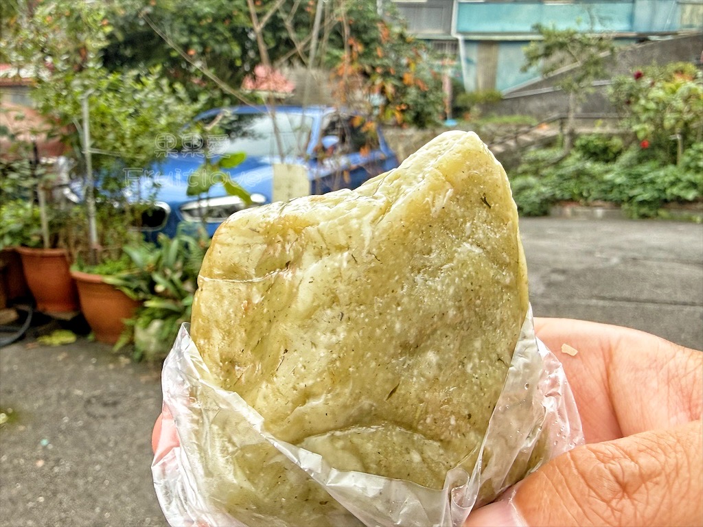嘉義奮起湖街仔尾阿嬤草仔粿：老街必吃的古早味傳統米食，七種口味葷素皆有 @果果愛Fruitlove