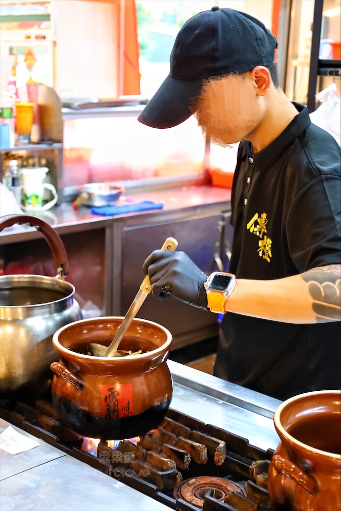 雲林斗六串燒|傳橙串燒炭火關東煮:隱藏在薑母鴨店裡的串燒,晚餐、宵夜、聚餐推薦,寵物友善 @果果愛Fruitlove 雲林斗六串燒|傳橙串燒炭火關東煮:隱藏在薑母鴨店裡的串燒,晚餐、宵夜、聚餐推薦,寵物友善 @果果愛Fruitlove