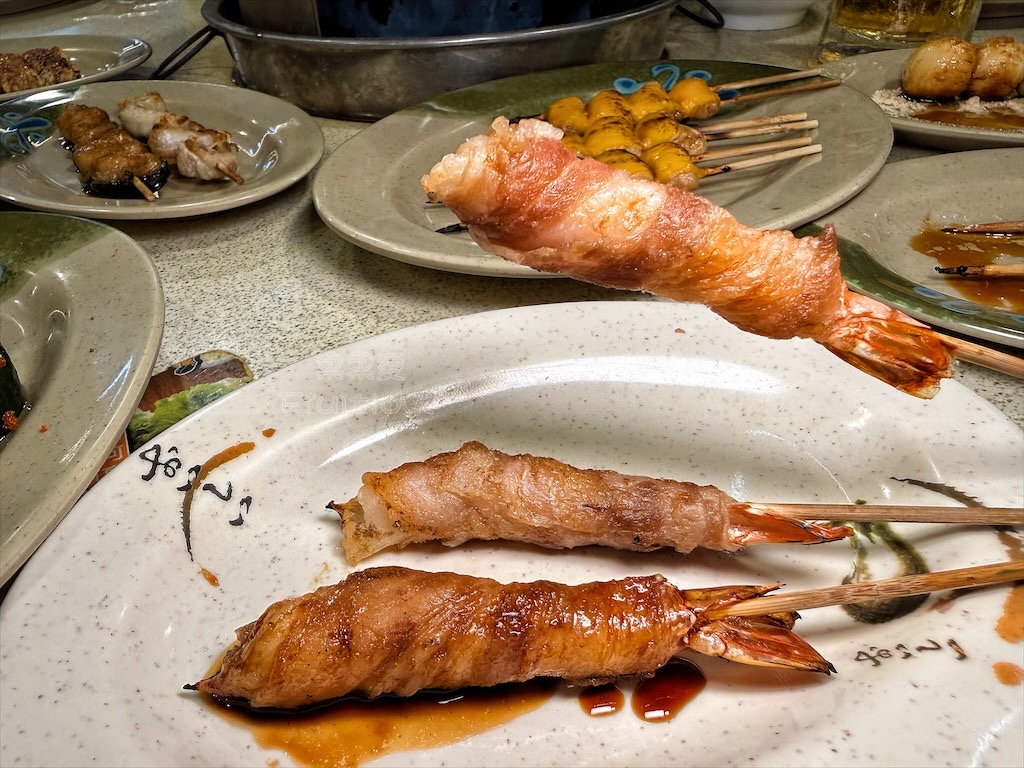 雲林斗六串燒|傳橙串燒炭火關東煮:隱藏在薑母鴨店裡的串燒,晚餐、宵夜、聚餐推薦,寵物友善 @果果愛Fruitlove 雲林斗六串燒|傳橙串燒炭火關東煮:隱藏在薑母鴨店裡的串燒,晚餐、宵夜、聚餐推薦,寵物友善 @果果愛Fruitlove
