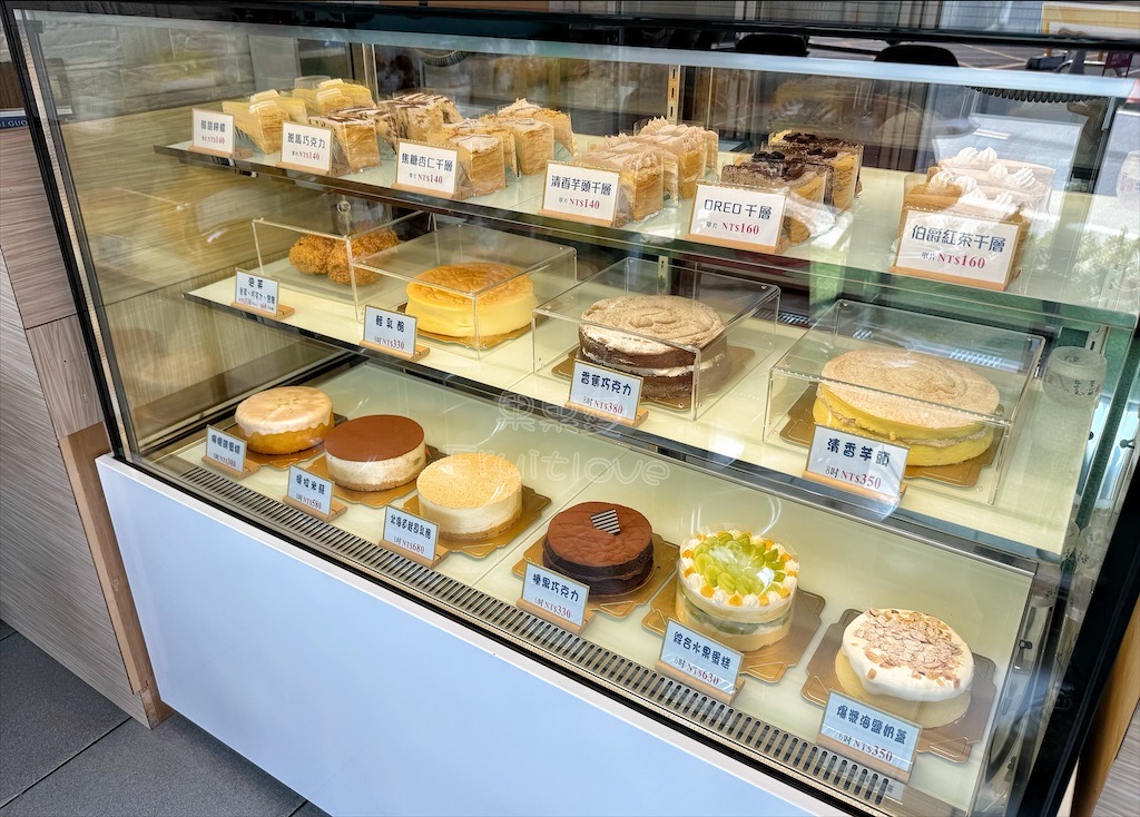 台中后里|倪菓手作千層:平價美味千層蛋糕、總店限定菠蘿泡芙與彌月禮盒試吃申請 @果果愛Fruitlove 台中后里|倪菓手作千層:平價美味千層蛋糕、總店限定菠蘿泡芙與彌月禮盒試吃申請 @果果愛Fruitlove