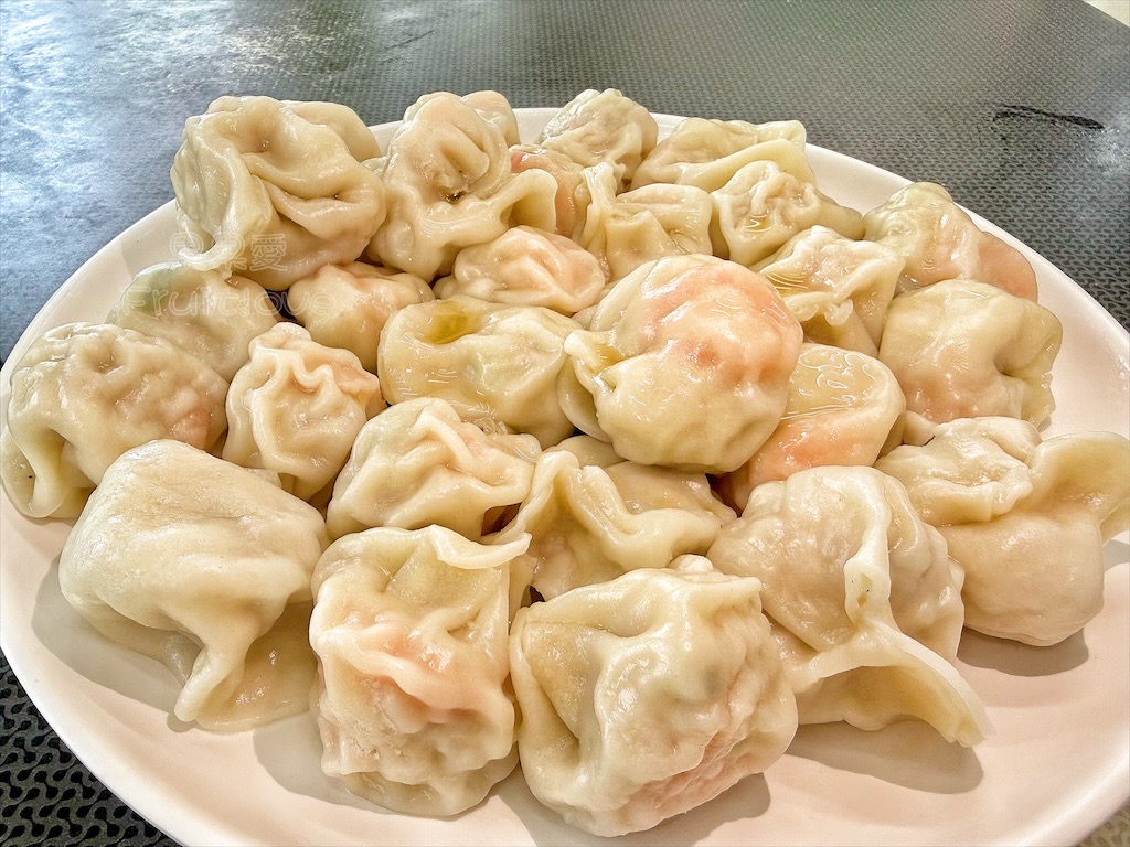 台中潭子水餃｜口福水餃：鄉間鐵皮屋超人氣水餃店，還有豐富熱炒、炒飯、湯品、雞湯與火鍋選擇 @果果愛Fruitlove