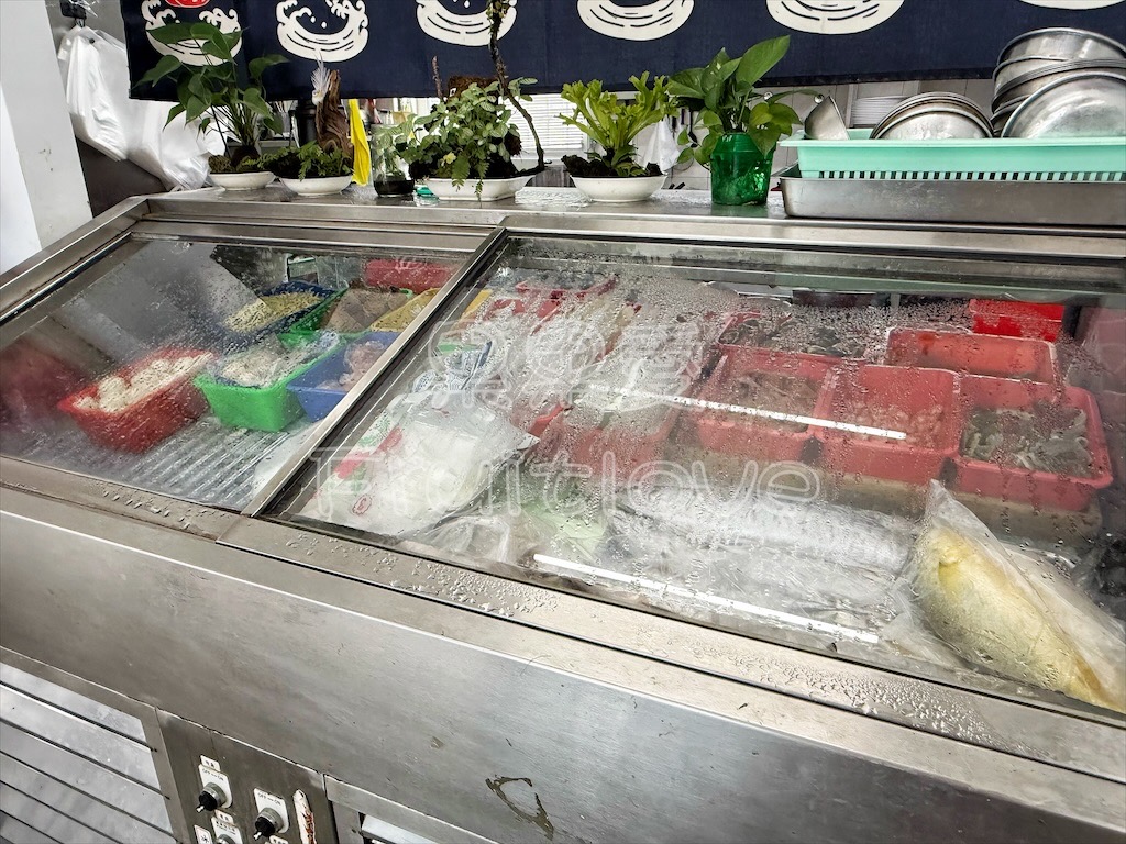 台中潭子水餃｜口福水餃：鄉間鐵皮屋超人氣水餃店，還有豐富熱炒、炒飯、湯品、雞湯與火鍋選擇 @果果愛Fruitlove