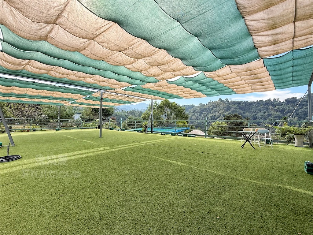 台中東勢｜爸娜娜窯烤披薩：預約包場手作窯烤披薩DIY、滑草場與山景大草皮，親子寵物友善農場推薦！ @果果愛Fruitlove