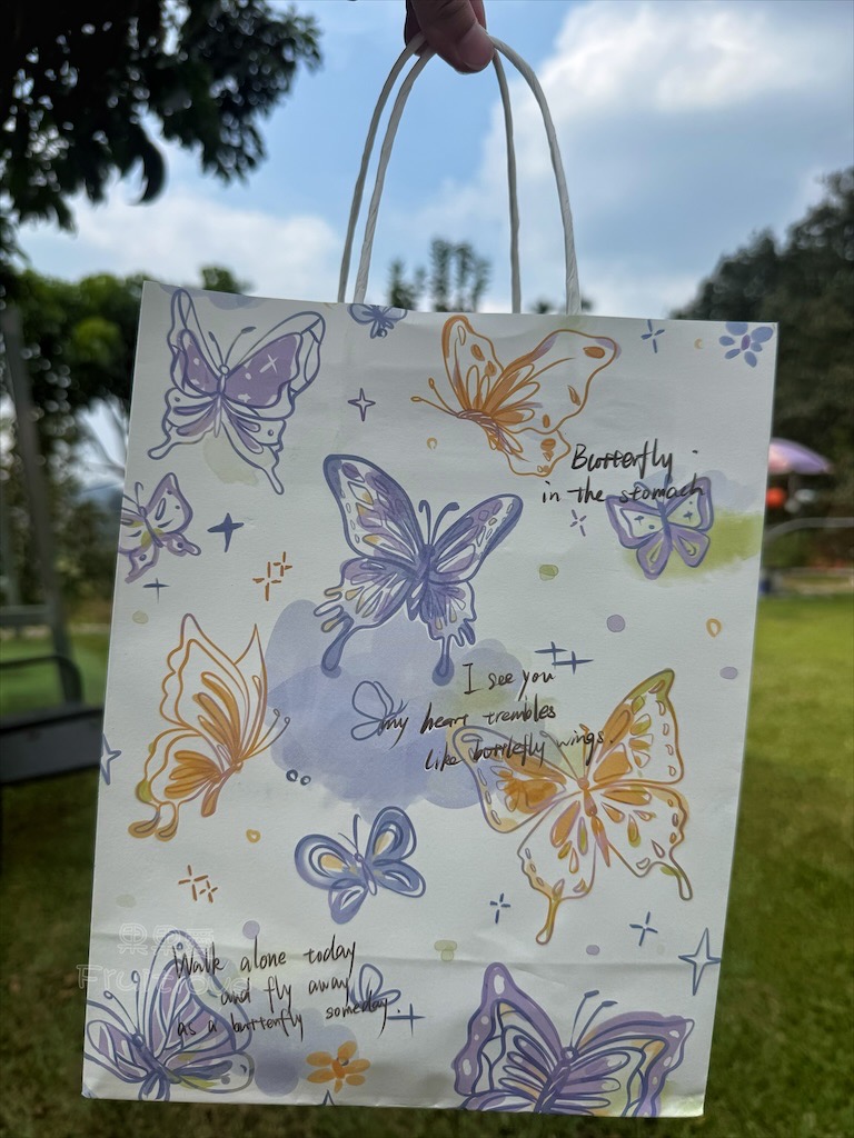 台中東勢｜爸娜娜窯烤披薩：預約包場手作窯烤披薩DIY、滑草場與山景大草皮，親子寵物友善農場推薦！ @果果愛Fruitlove