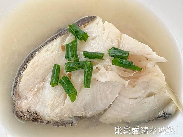 秋冬就想去的　清水地熱公園　現煮食材獨特的香氣與美味讓人難忘　再到天送埤車站搭乘小火車　悠遊在鐵道與田野旁　親子寵物友善　　清水地熱上集 @果果愛Fruitlove