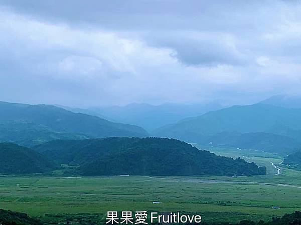 置身在茶園裡泡茶，觀景，愜意又美好　玉蘭茶園　　平價舒適的寵物友善民宿希伯崙客旅　與三星在地美食　大埔早餐　與黑人肉羹　滿足味蕾　親子寵物友善  不限大小 不用關籠 關袋 最少牽繩即可 　清水地熱下集 @果果愛Fruitlove