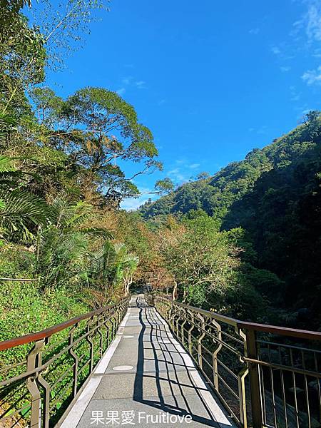 圓潭生態園區⟩嘉義梅山景點/寵物友善景點-欣賞台灣中海拔溪谷地形的最棒的地點，輕鬆就可以享受芬多精 @果果愛Fruitlove