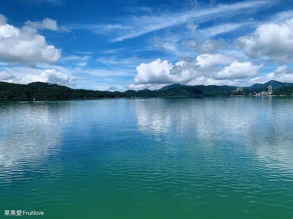 日月潭水蛙頭步道⟩沐浴在芬多精裡，享受湖光山色與豐富生態美景，欣賞九蛙疊像的可愛模樣/寵物友善 @果果愛Fruitlove