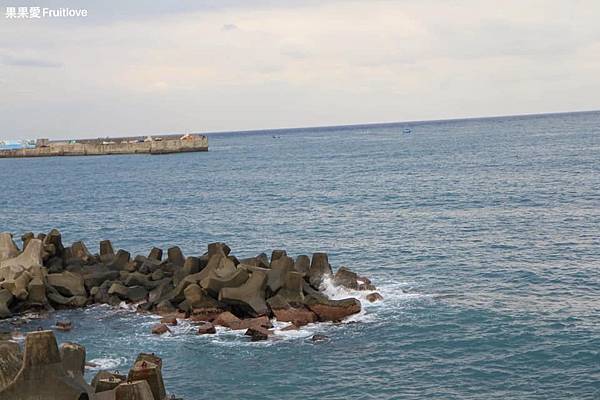 雲海灣海景民宿⟩泡著湯欣賞遼闊海景，享受放空、放鬆的美好度假，台東寵物友善民宿 @果果愛Fruitlove