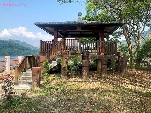 苗栗三義景點-鯉魚潭水庫湖光山色，令人心曠神怡，目睹鋸齒堰的壯觀 • 免費景點 @果果愛Fruitlove